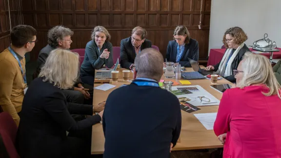 European church delegates in one of the group discussions during their Oxford Pre-Assembly. Photo: LWF/A. Hillert European church delegates in one of the group discussions during their Oxford Pre-Assembly. Photo: LWF/A. Hillert